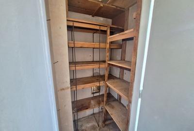 Apartament 3 camere,retras, bloc reabilitat, zona Grigore Alexandrescu - 10