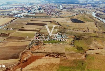 Spațiu comercial, de 72,600 mp, în Central - 7