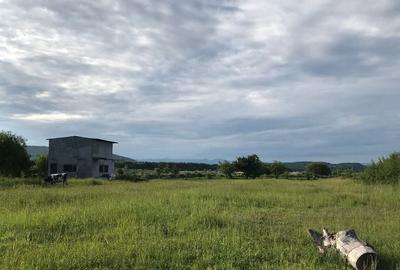 Teren de 2557 mp, în Iazu - 5