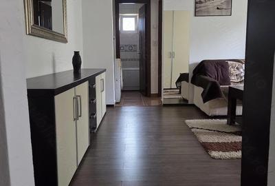 Apartament cu 2 camere semidecomandat în Central - 3