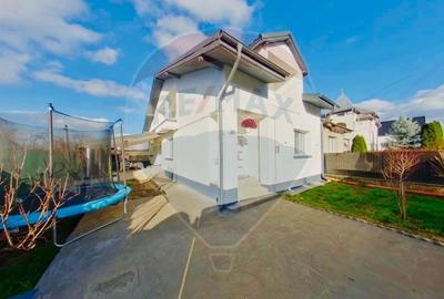 Duplex cu 6 camere cu Teren 229 Mp în Est - 13