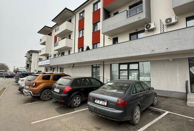Spațiu comercial, de 52 mp, în Central