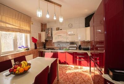 Casa de vanzare cu garaj,  Prelungirea Ghencea, Ghencea, Sector 6 - 11