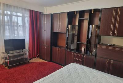 Garsonieră decomandată în Central - 7
