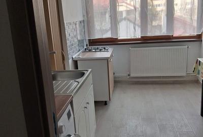 Garsonieră decomandată în Dacia - 1