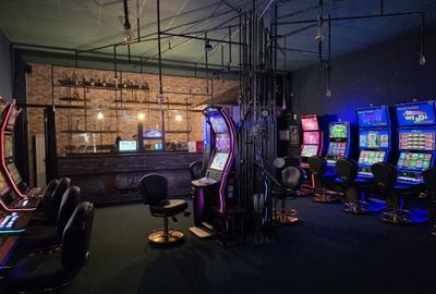 Spațiu comercial, de 100 mp, în Ultracentral - 4