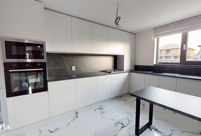 Casă cu 4 camere în Central - 2