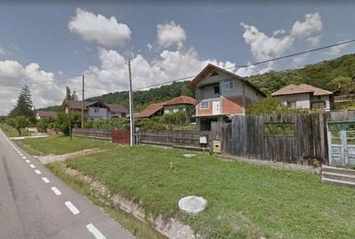 Casă cu 4 camere cu Teren 2513 Mp în Prislopu Mic - 6