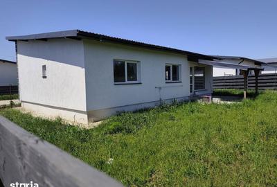 Casă cu 4 camere cu Teren 399 Mp în Crevedia - 8