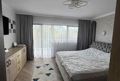 Apartament cu 3 camere, mobilat în Central - 9