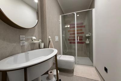 Apartament cu 4 camere semidecomandat, mobilat în P-ța Victoriei - 10