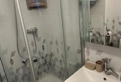 De inchiriat apartament cu o camera in zona Circumvalatiunii - 1