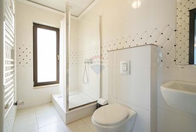 Casă individuală cu 10 camere cu Teren 925 Mp în Nufărul - 16