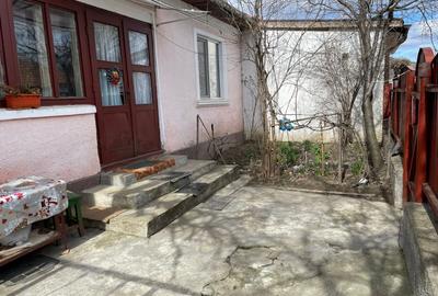 Casă de vînzare m-ai multe detalii la telefon 0034642923448 - 1