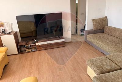 Apartament 4 camere Micalaca - zona 300 Malul Muresului - 2