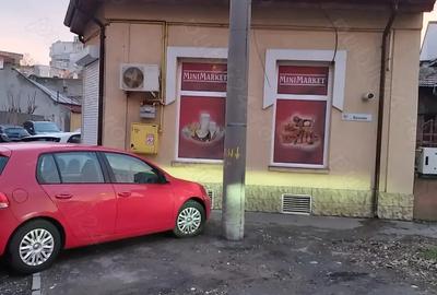 Vand casa cu spatiu comercial,120 mp,central,cu deschidere la 2 strazi - 1