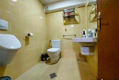 Casă cu 5 camere cu Canalizare în Sinaia - 16