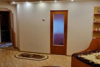 Apartament cu 2 camere în Micro 3 - 2
