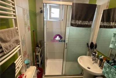 Apartament cu 3 camere semidecomandat, mobilat în Costin Georgian - 3
