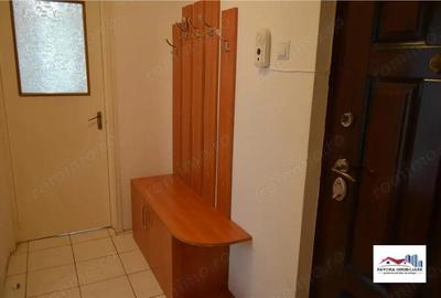 Apartament 2 Camere de Inchiriat Zona Dambu Pietros - 11