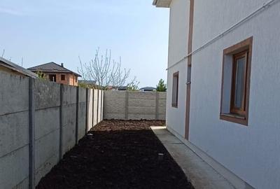 Berceni - Oituz - Duplex - P+1 - 200 mp teren - 4 camere -3 gr sanitare-centrala - 4