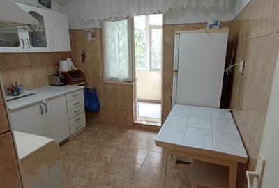 Apartament 3 camere  decomandat CUG-BRD, etaj intermediar Apartament 3 camere  decomandat CUG-BRD, etaj intermediar - 6