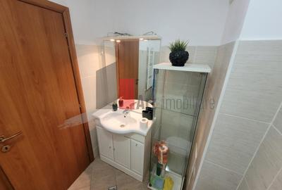 Apartament cu 2 camere semidecomandat în Jiului - 6