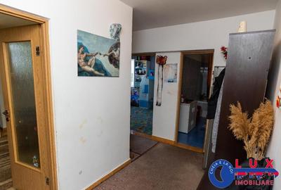 ID 2940 Apartament 2 camere foarte spa?ios - 12