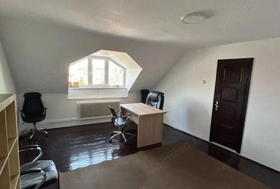 Spațiu comercial, de 50 mp, în Central - 7