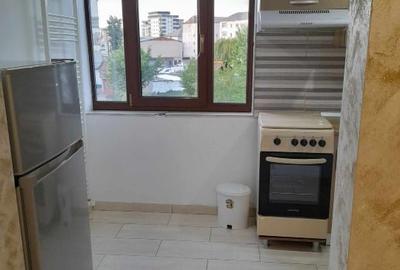 Garsonieră semidecomandată, mobilată în Central - 3