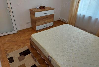 Inchiriere apartament decomandat, 2 camere, 55 mp, etaj 2 din 4, zona centrala Gala?i - 5