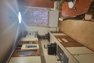 Apartament cu 3 camere decomandat, mobilat în Central - 4