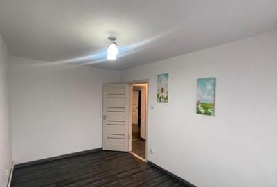 Apartament cu 3 camere semidecomandat, mobilat în Traian - 3