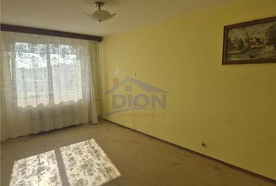 Apartament cu 3 camere decomandat în Berceni - 8