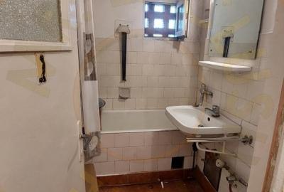 Apartament cu 3 camere semidecomandat în Calea București - 5