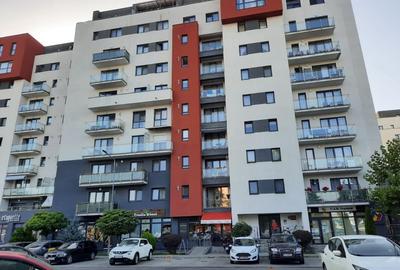 Apartament cu 3 camere decomandat, mobilat în Tractorul - 15