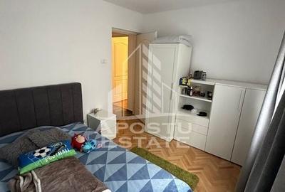 Apartament 3 camere complex studentesc centrala Proprie Pet Frendly
