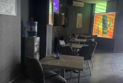 Spațiu comercial, 90 mp în Central - 5