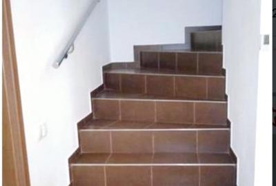 Casă individuală cu 4 camere cu Canalizare în Berceni - 5