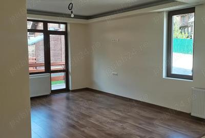 Apartament cu 3 camere decomandat în Bușteni - 1