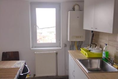 Apartament cu 2 camere semidecomandat, mobilat în Sud - 10