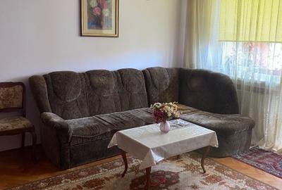 Vand apartament 3 camere , semidecomandat , str. Petre Dulfu , etaj 2 din 4
