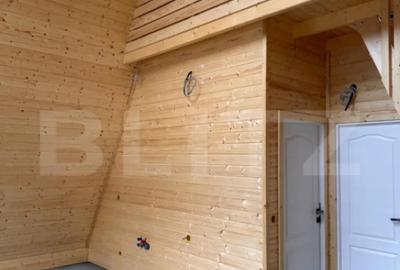 Casă cu 2 camere cu Teren 560 Mp în Hurez - 5