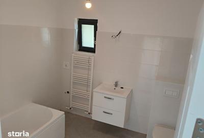 Casă cu 3 camere cu Teren 400 Mp în Tomești - 6
