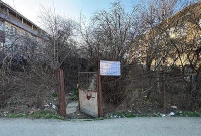 Teren intravilan în Apărătorii Patriei - 4