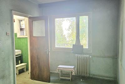 Garsoniera  BabaNovac  renovata/mobilata/utilata /bloc mixt /Et1din 10 - 13