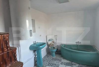 Casă cu 2 camere cu Teren 2500 Mp în Central - 6