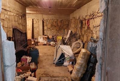 Casă cu 4 camere în Valea Adâncă - 3