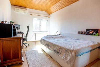 Vila ind/4cam mari/deosebita/curte lib.192mp/centru Popes... - 2