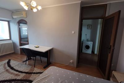Garsonieră decomandată în Muncii - 2